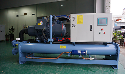 為什么冷水機(jī)中的蒸發(fā)器與冷凝器會(huì)出現(xiàn)凍裂現(xiàn)象呢？